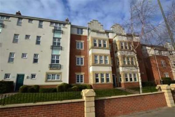 2 bedroom Flat to re...